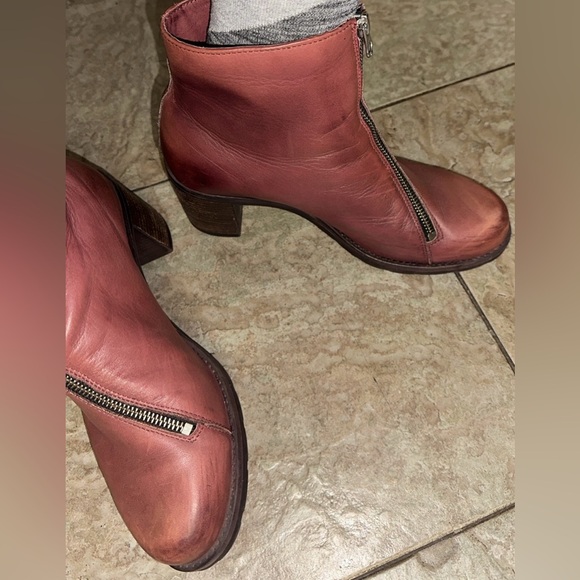 Biza burgundy leather zipper boots - Picture 13 of 15
